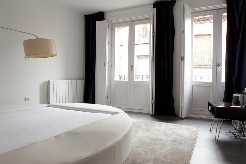 Madrid Central Gran Via Suites מראה חיצוני תמונה